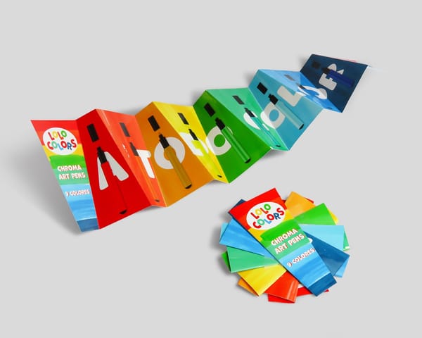 Folleto plegado tridimensional