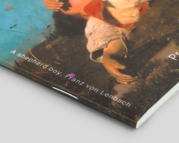 Encuadernado grapado lomo cuadrado detalle